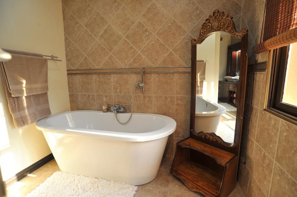 Sunset Manor Guest House Potchefstroom Exterior photo